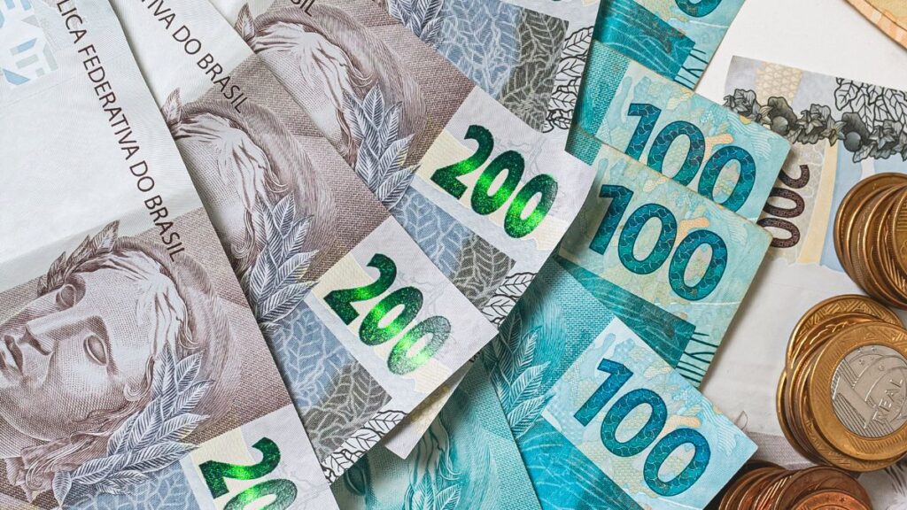 Por que faturar alto não garante crédito Aprenda a calcular o limite ideal para a sua empresa